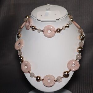 Elegant Pink and Gold Beaded Necklace